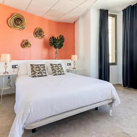 Saenz Gallery By Bossh! Apartment