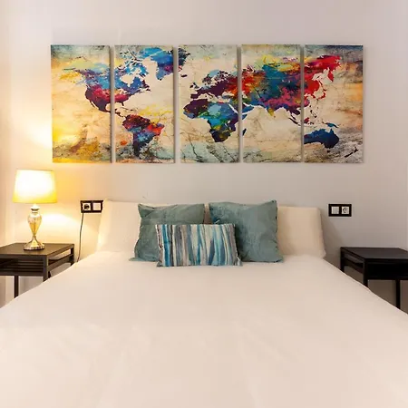 Saenz Gallery By Bossh! Apartment *