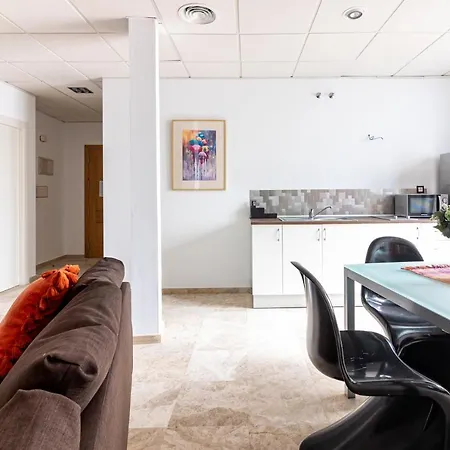 Saenz Gallery By Bossh! Malaga