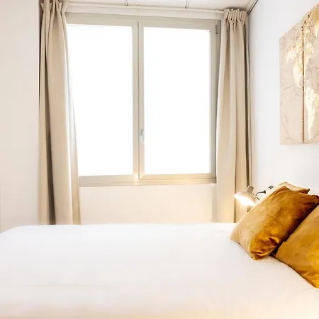 Saenz Gallery By Bossh! Apartment *
